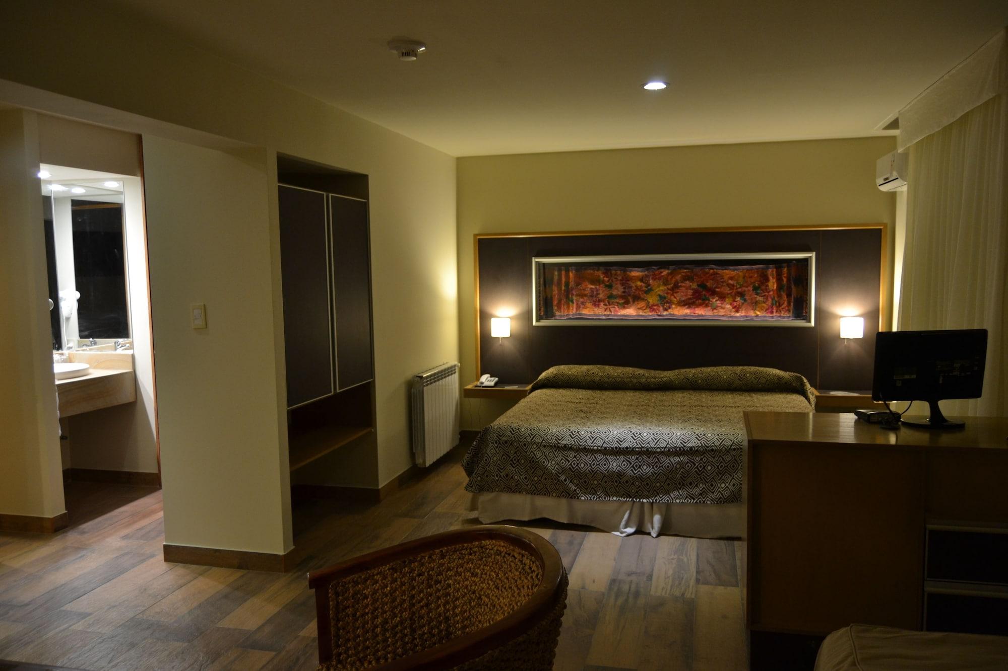 Plaza Paradiso Petit Hotel Chacras de Coria Zewnętrze zdjęcie